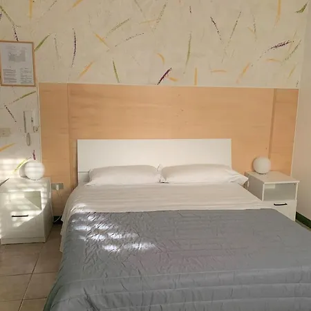 Hotel Moderno Modena