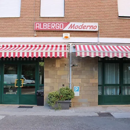 Moderno ホテル