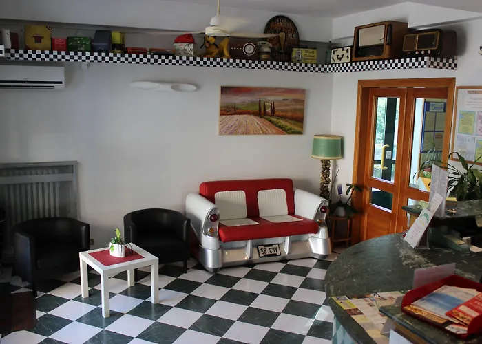 Szálloda Moderno 2*