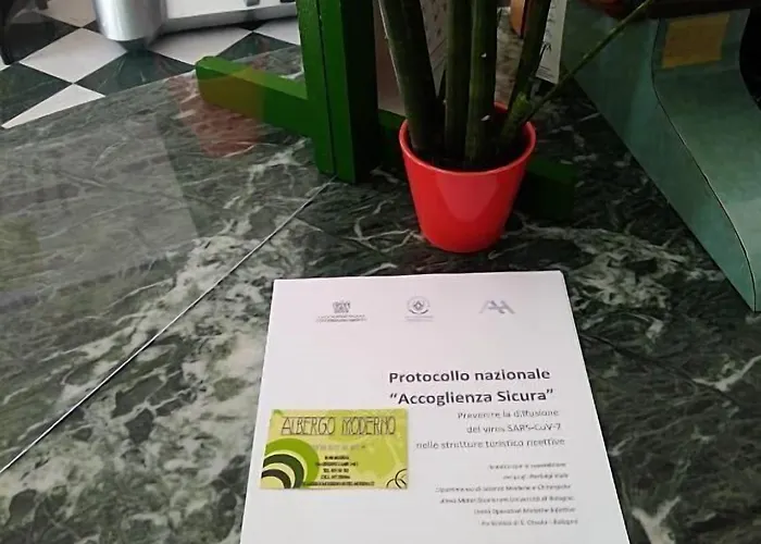 Moderno Hotel Modena